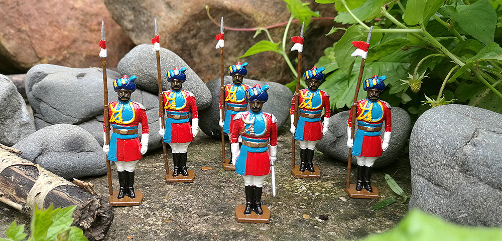 soldats de plomb - figurines de collections - au plat détain à Paris - garde rapprochée du gouverneur du bengal